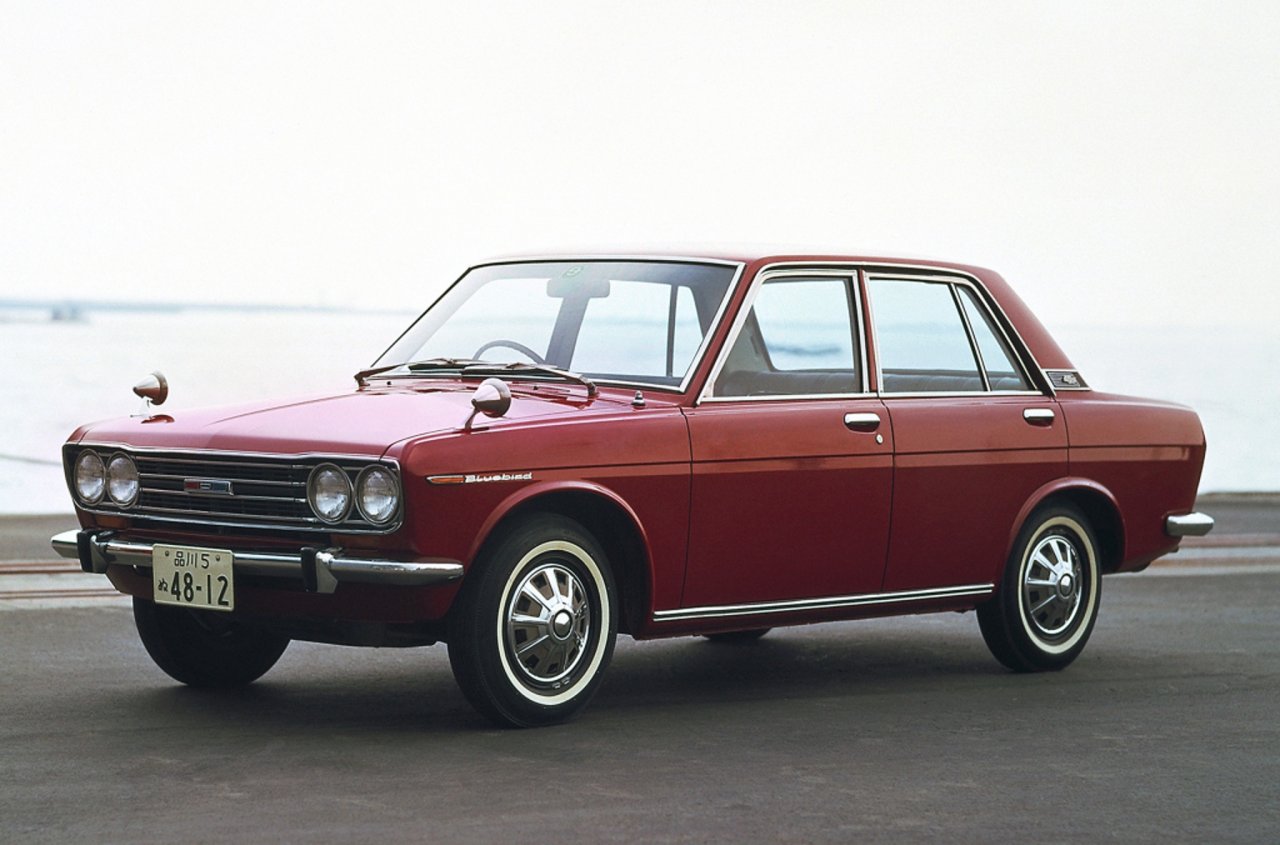 Japonski proizvajalci avtomobilov (na sliki Datsun 510) so se s svojimi poceni in zanesljivimi avtomobili predvsem na račun naftne krize etablirali kot zelo pomemben dejavnik na svetovnem avtomobilskem tržišču. Foto: Nissan