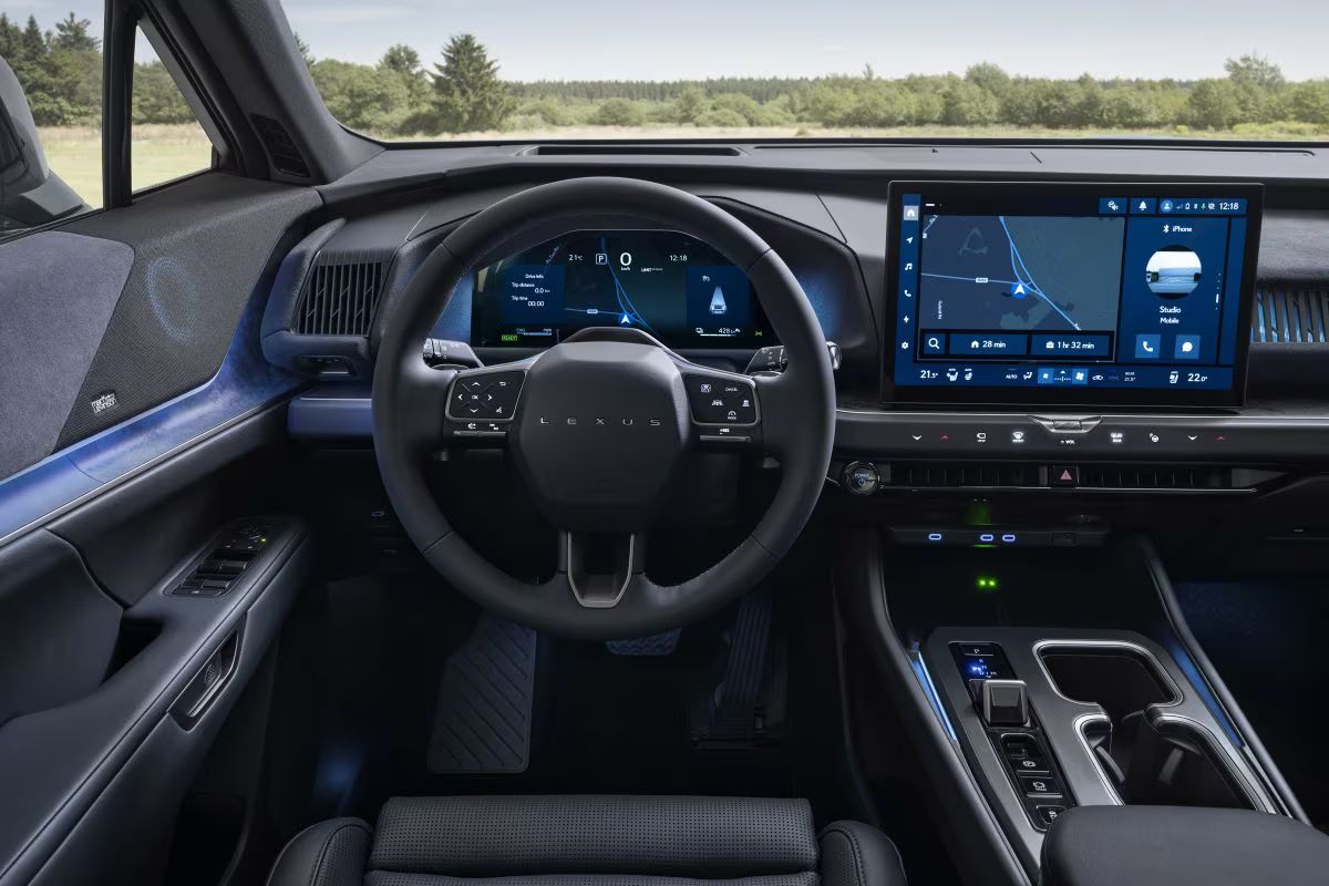 Električni Lexusov orjaški SUV za šest potnikov