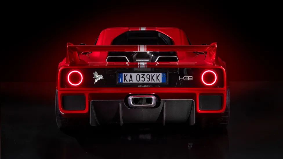 Z zadnje strani je nova Kimera res videti kot F40.