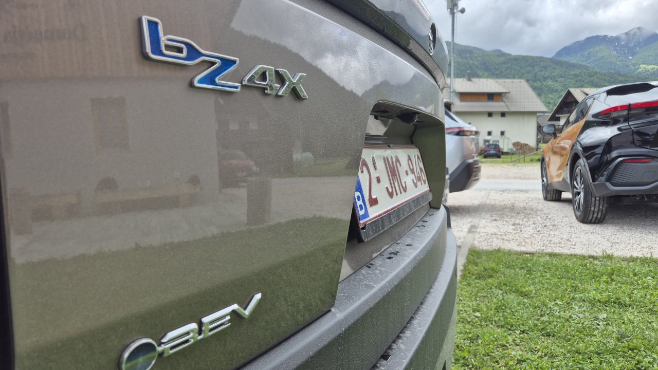 Krog po Gorenjski z družinsko štirikolesno gnano Toyoto