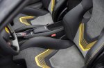 Unikatni Ferrarijev superšportnik brez električne pomoči - fotografija 10