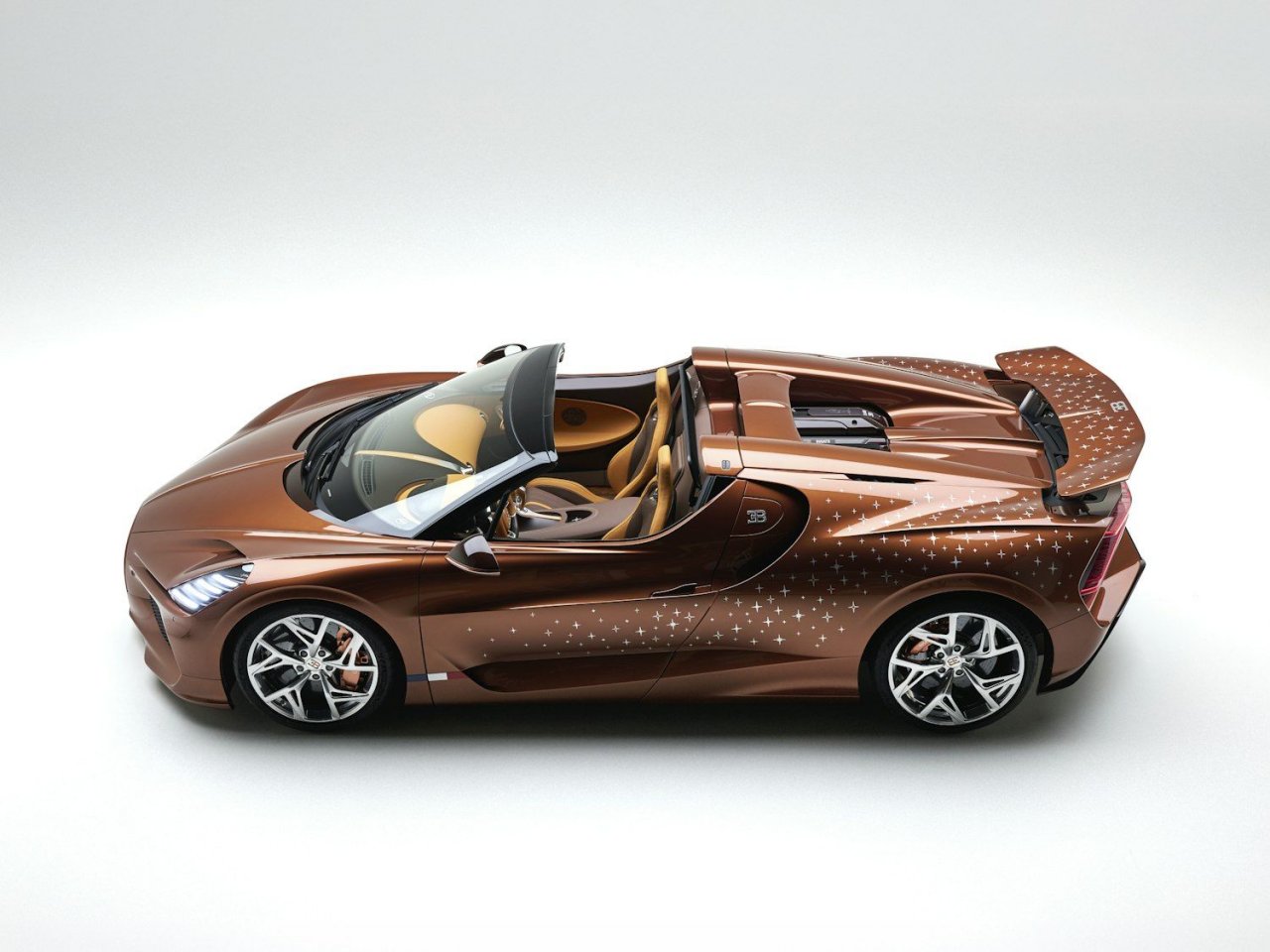 Bugatti ustvaril unikatni Mistral v čast Malemu princu